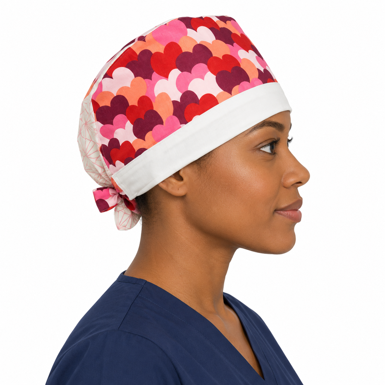 Charlotte médicale en tissu – Motif Cœur | Le Monde du Calot